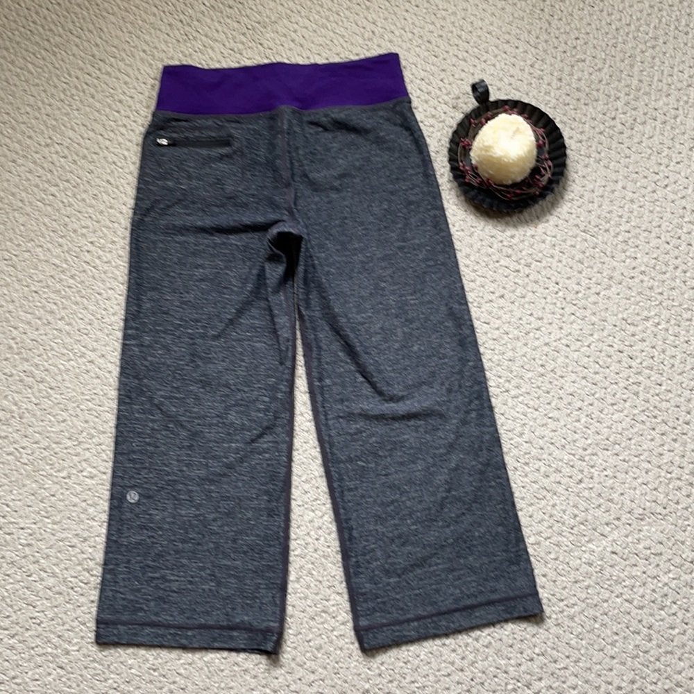 Lululemon relaxed fit crop purple and grey